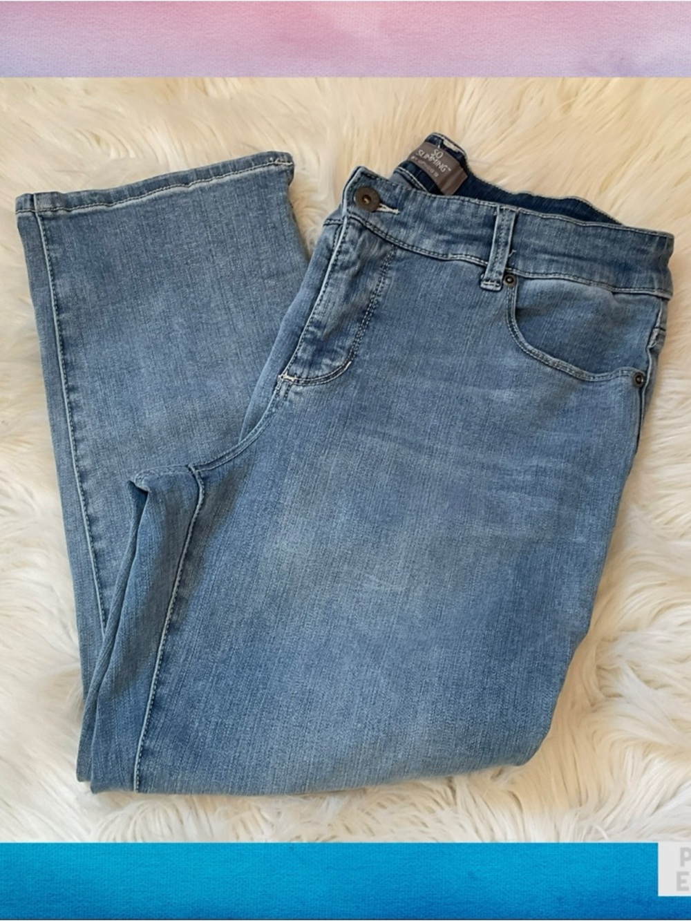 Chico’s So Slimming Capri Jeans - Chico’s Size 1.5 / 10 - Picture 1 of 7
